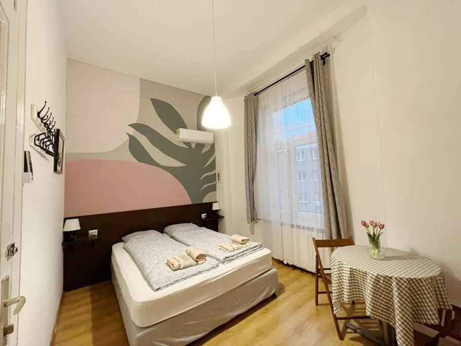 12# Sunflower Cozy Apartment Budapest Kültér fotó
