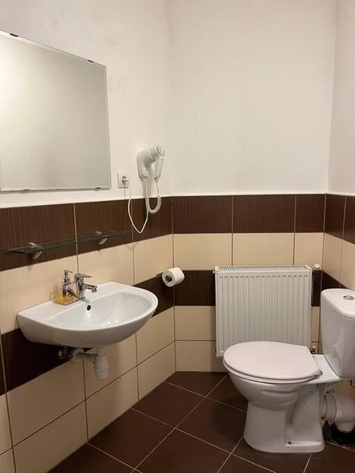 12# Sunflower Cozy Apartment Budapest Kültér fotó