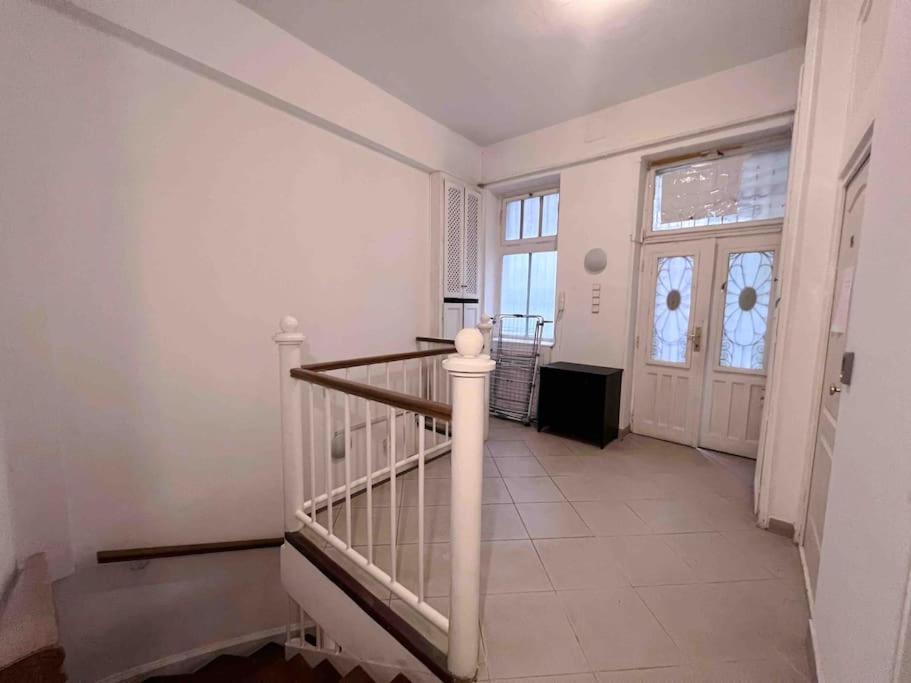 12# Sunflower Cozy Apartment Budapest Kültér fotó