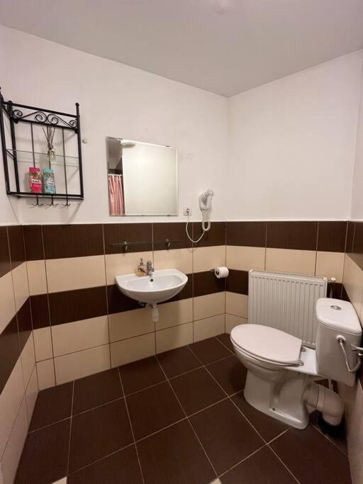 12# Sunflower Cozy Apartment Budapest Kültér fotó